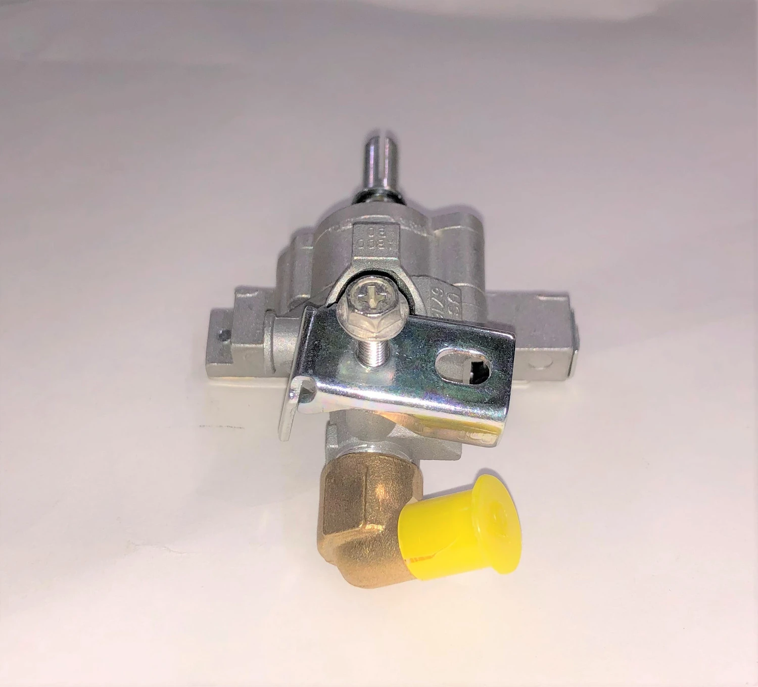 Bull Rotisserie Back Burner Valve - 16526 2 Bull Rotisserie Back Burner Valve - 16526 - Image 2